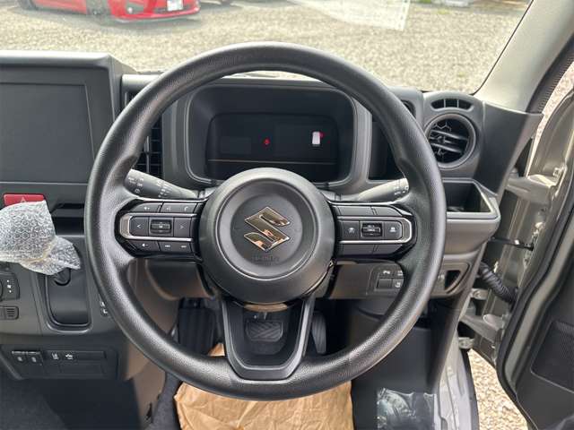 Suzuki Every 8