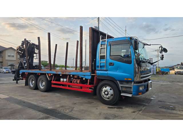 Isuzu Giga 5