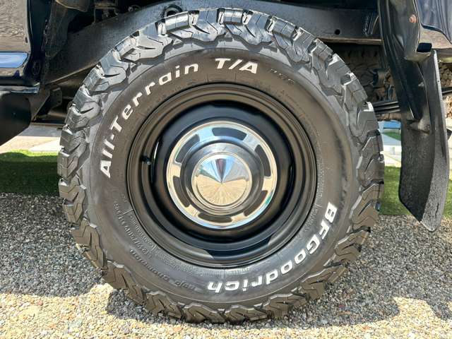 Toyota Hilux 12