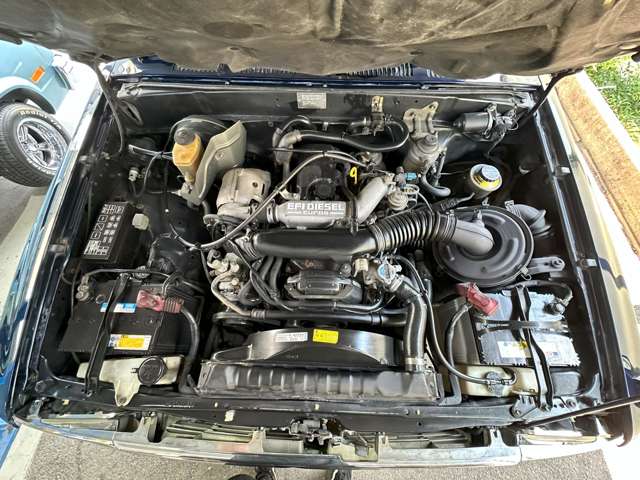 Toyota Hilux 8