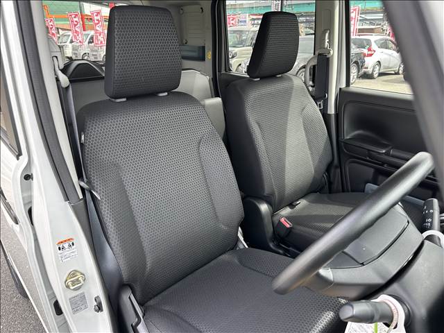 Suzuki Spacia Base 4