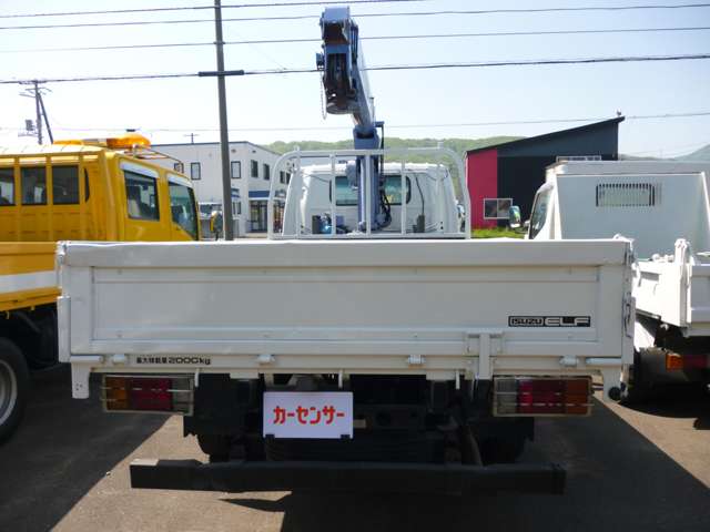 Isuzu Elf 11