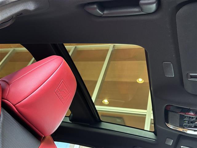 Lexus NX 9