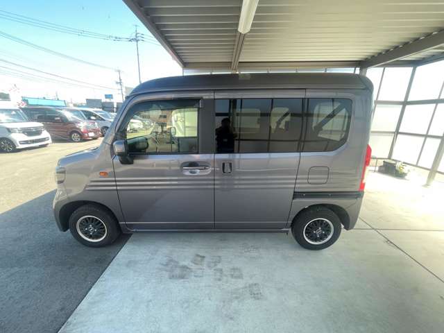 Honda N-VAN 8