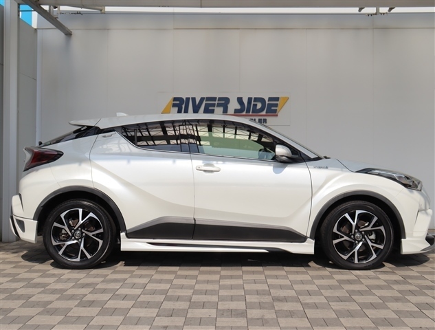 Toyota C-HR 5