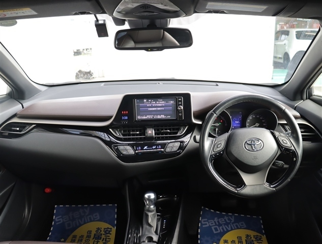 Toyota C-HR 7