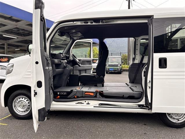 Honda N-VAN 7