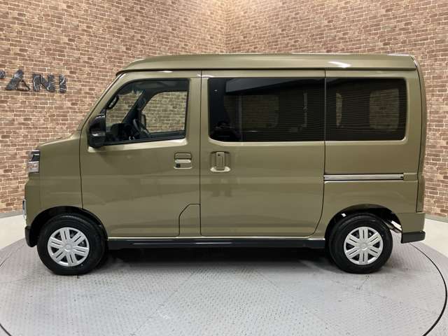 Daihatsu Atrai 10