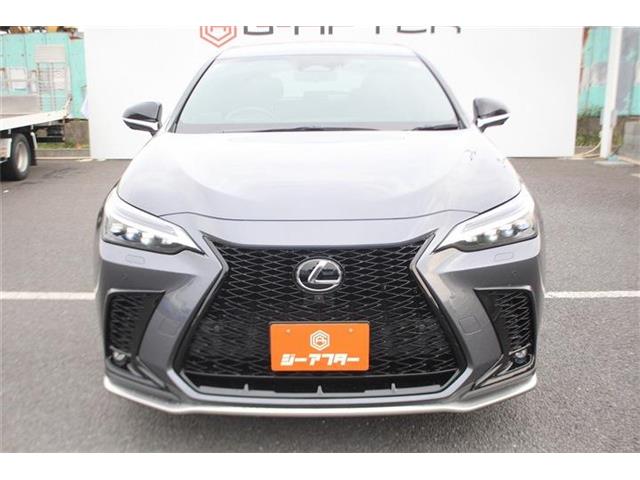 Lexus NX 9