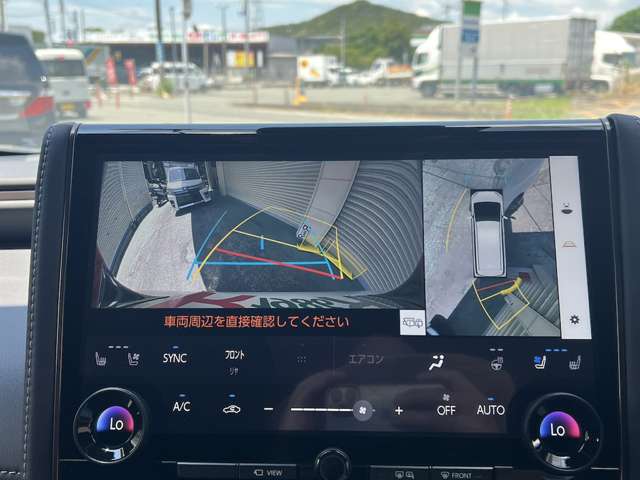 Toyota Alphard 3