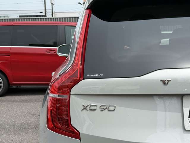 Volvo XC90 12
