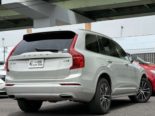Volvo XC90 4