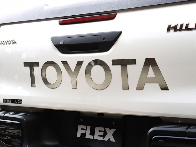 Toyota Hilux 10