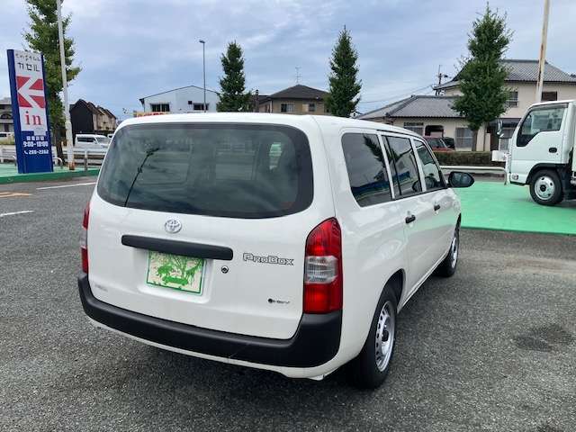 Toyota Probox Van 9