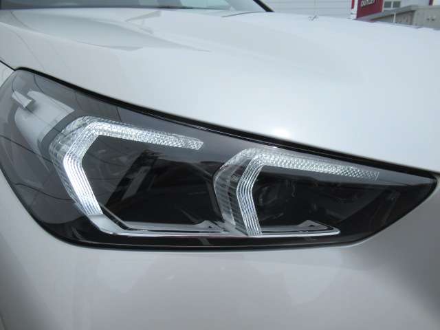 BMW X1 11
