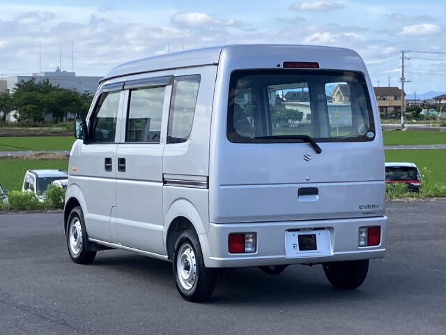 Suzuki Every 6