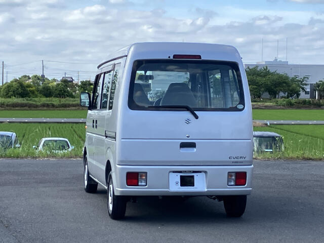 Suzuki Every 7