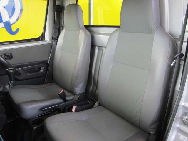 Toyota Light Ace Truck 7