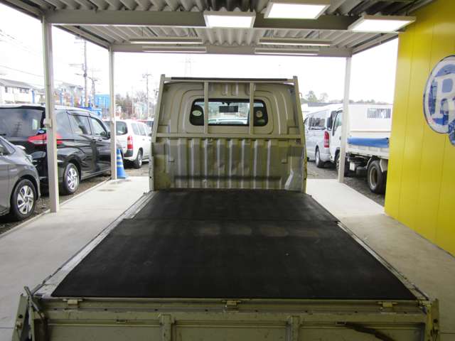 Toyota Light Ace Truck 9