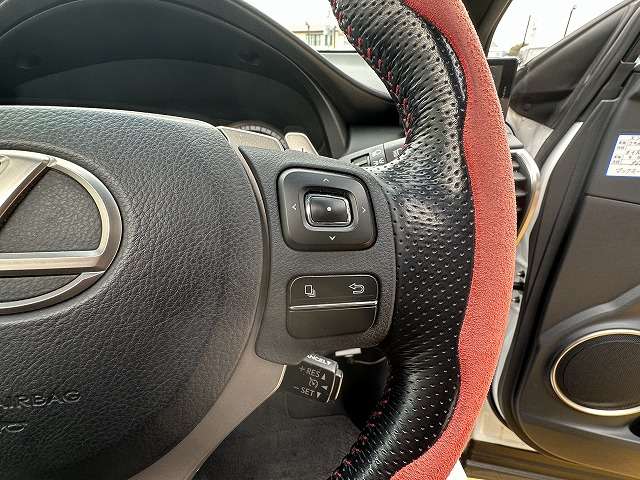 Lexus NX 6