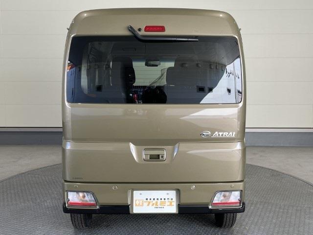 Daihatsu Atrai 8
