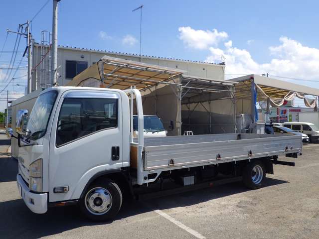 Isuzu Elf 3