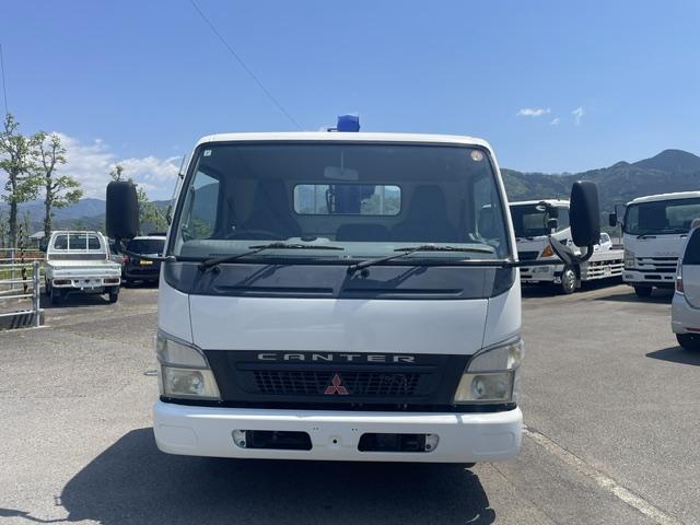 Mitsubishi Fuso Canter 2