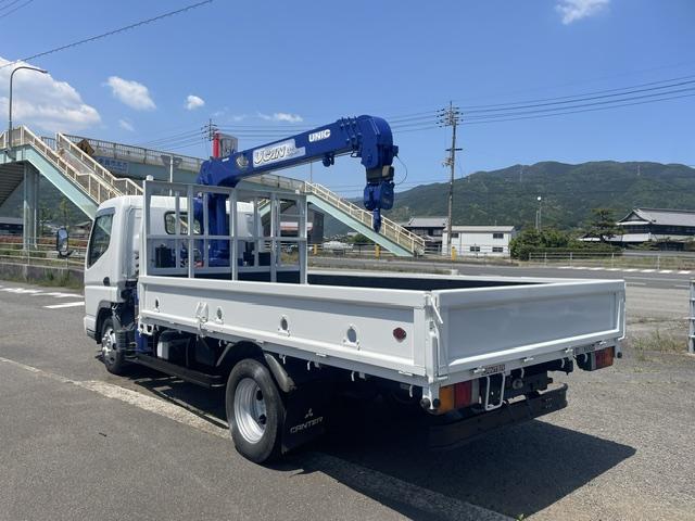 Mitsubishi Fuso Canter 7
