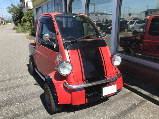 Daihatsu Midget II 2