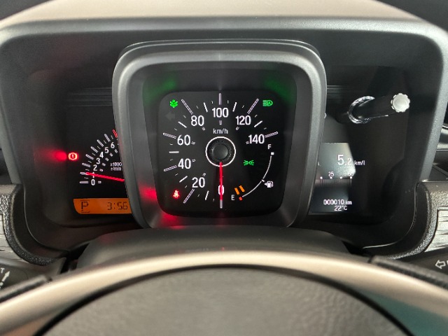 Honda N-VAN 12
