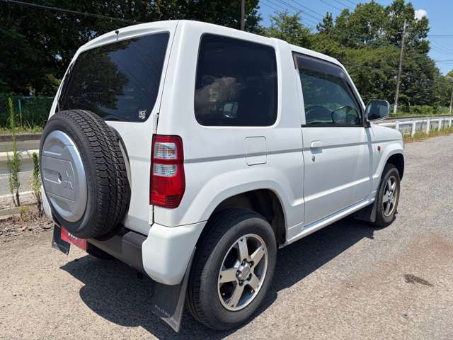 Mitsubishi Pajero Mini 10