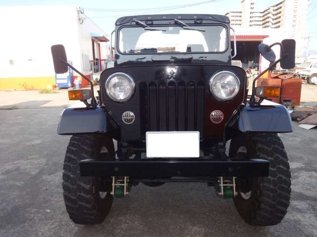 Mitsubishi Jeep 8