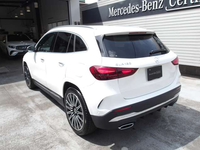 Mercedes-Benz GLA-Class 2