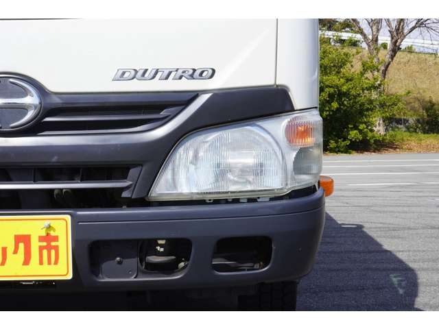 Hino Dutro 12