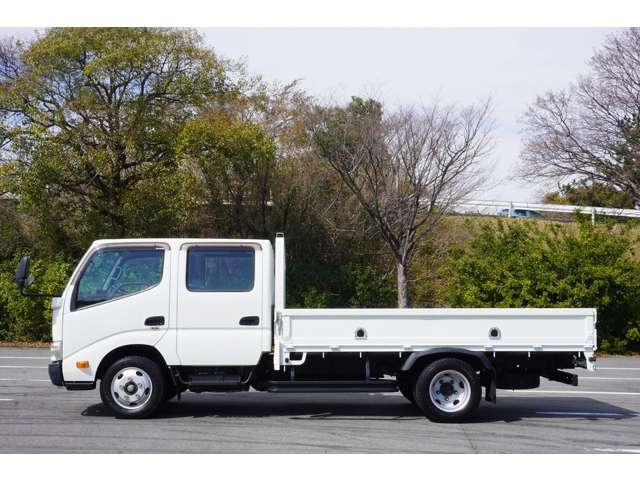 Hino Dutro 10