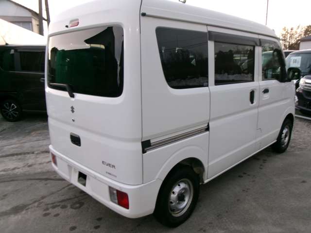 Suzuki Every 5