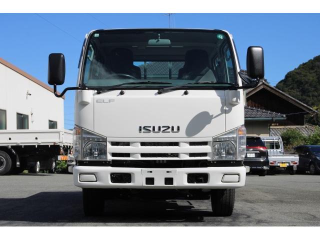 Isuzu Elf 2