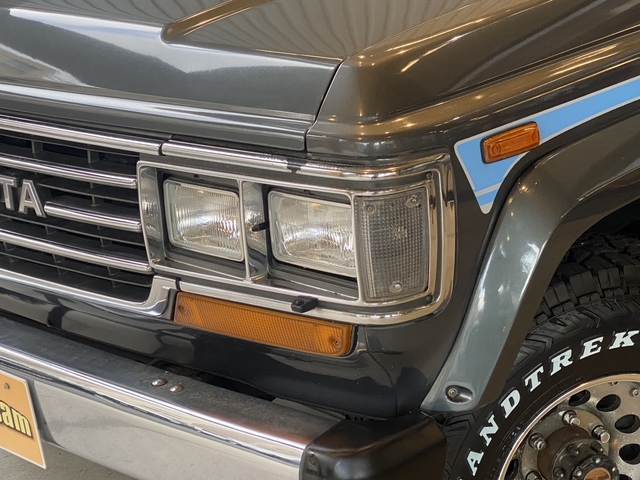 Toyota Land Cruiser 60 5