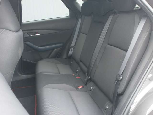 Mazda CX-30 10