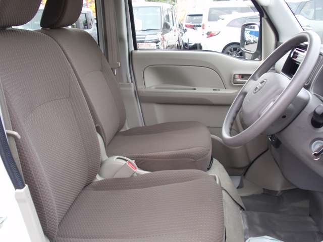 Nissan NV100 Clipper 11