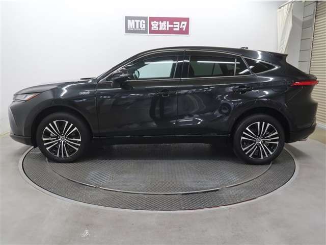 Toyota Harrier 10