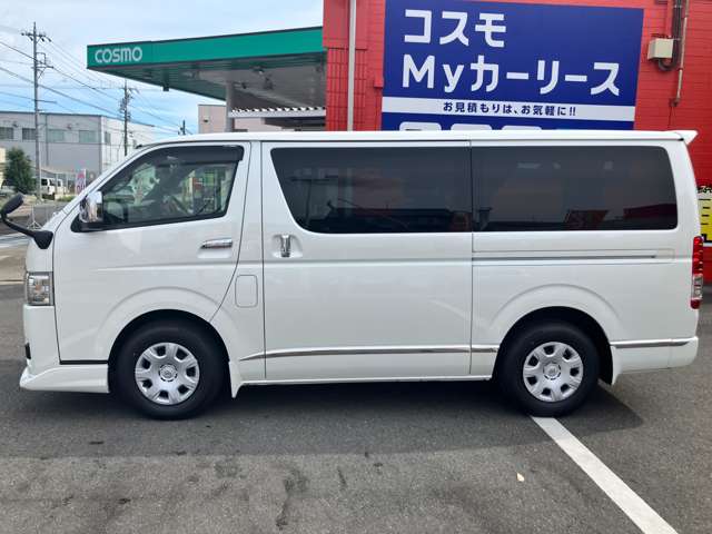 Toyota Hiace Van 6