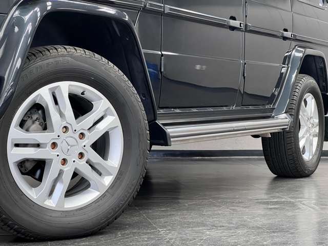 Mercedes-Benz G-Class 11