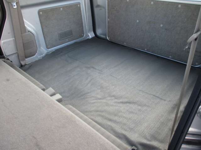 Suzuki Every 8