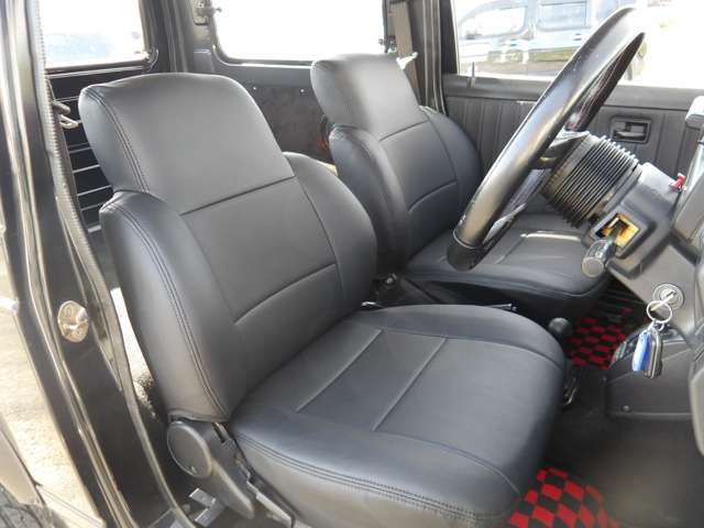 Suzuki Jimny 12