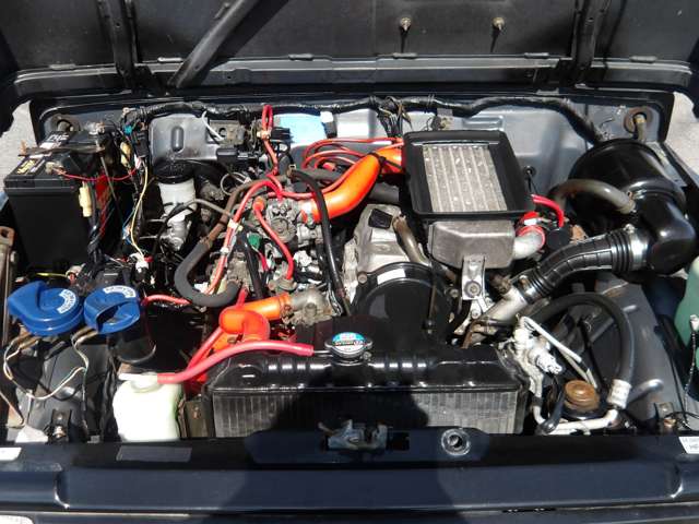 Suzuki Jimny 4