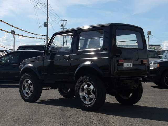 Suzuki Jimny 9