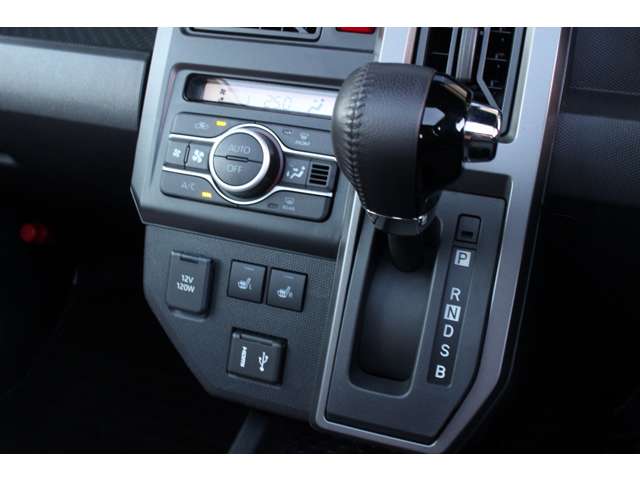 Daihatsu Taft 12