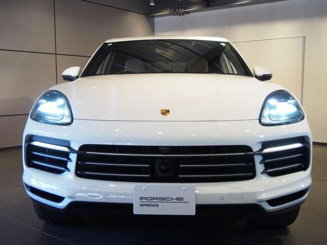 Porsche Cayenne 2