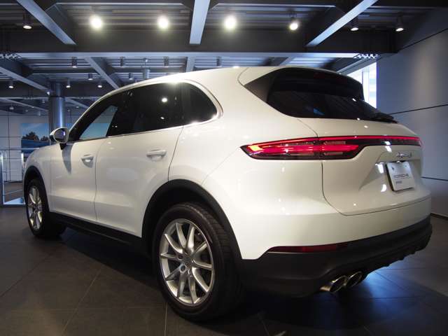 Porsche Cayenne 6